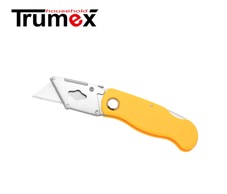 Stainless Steel Folding Utility Knife With 5 Extra Blades In Case